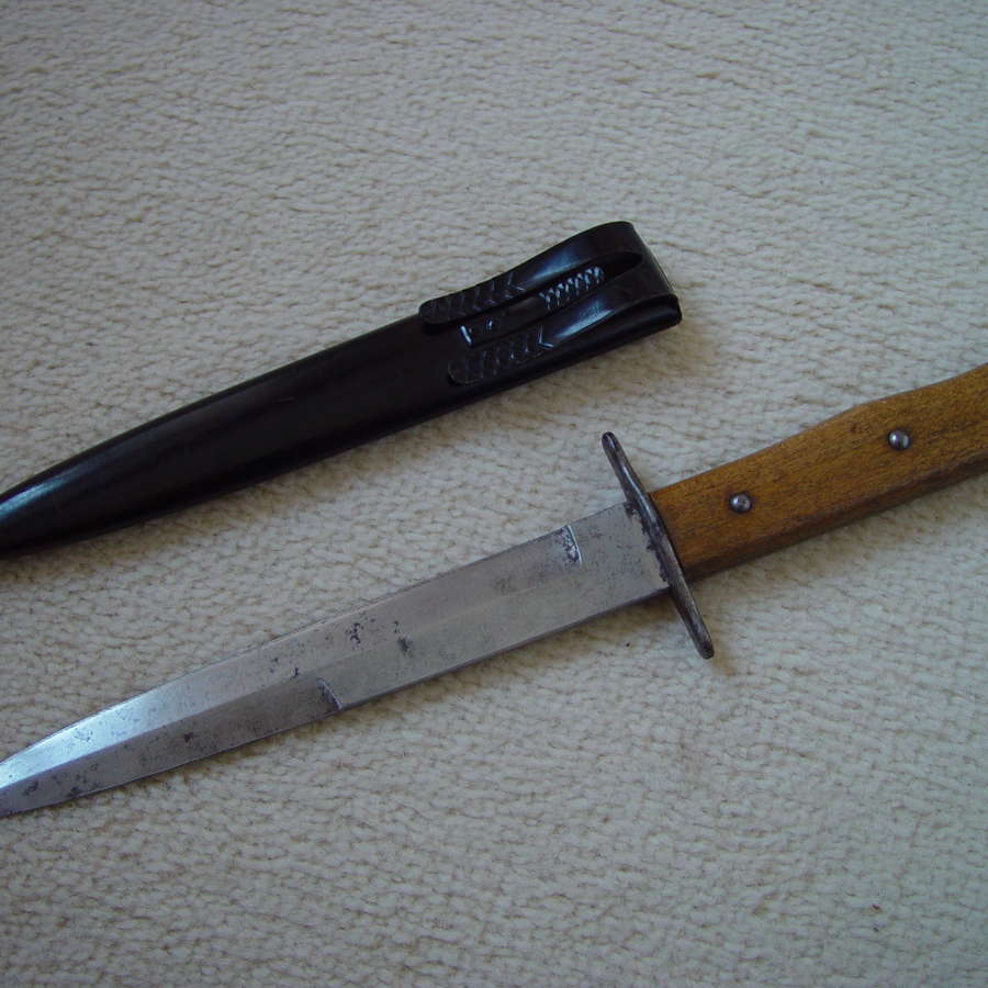 Wehrmacht/Luftwaffe "Nahkampfmesser" trench knife