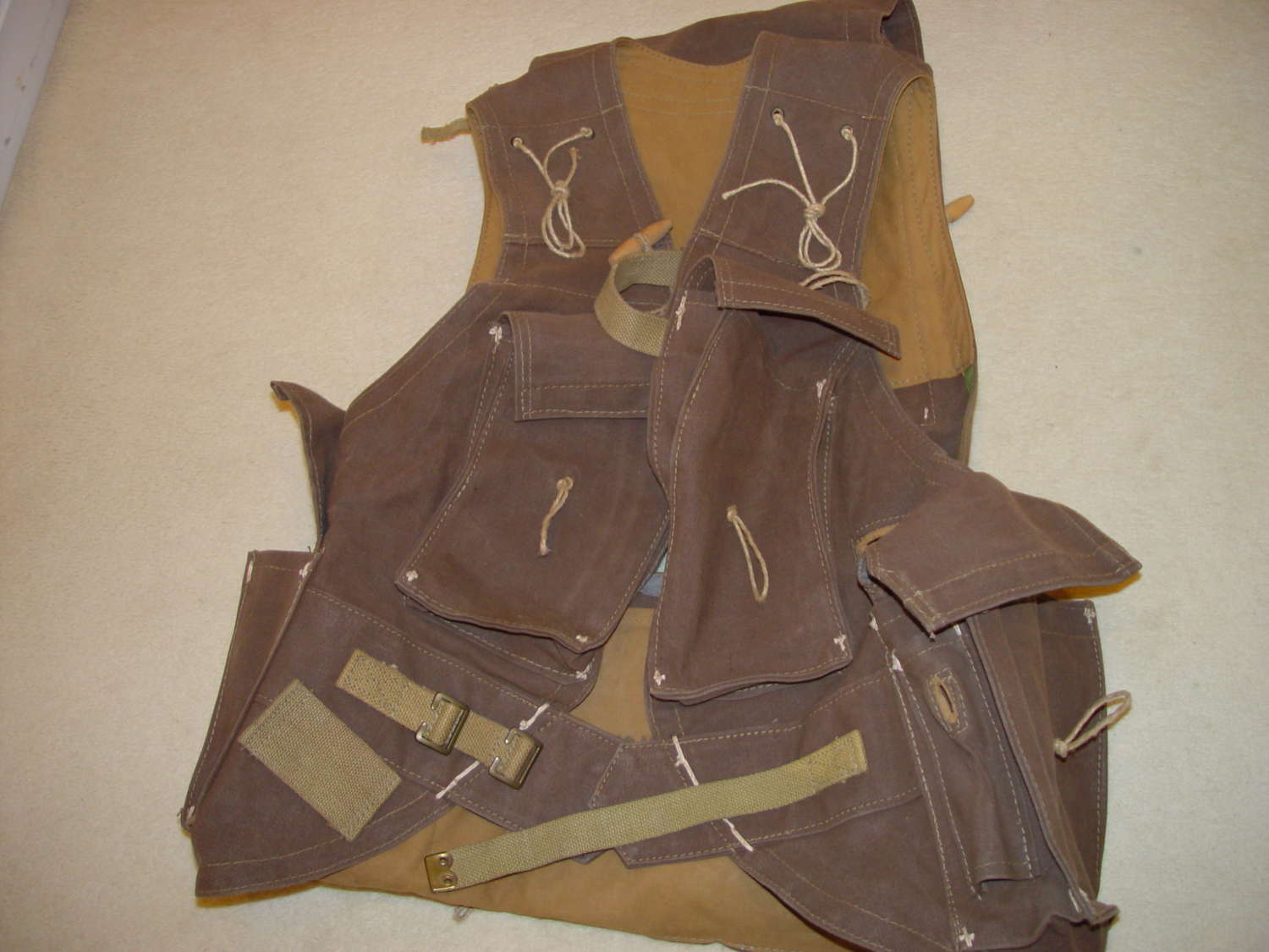 British/Canadian Army D-day assault vest - replica