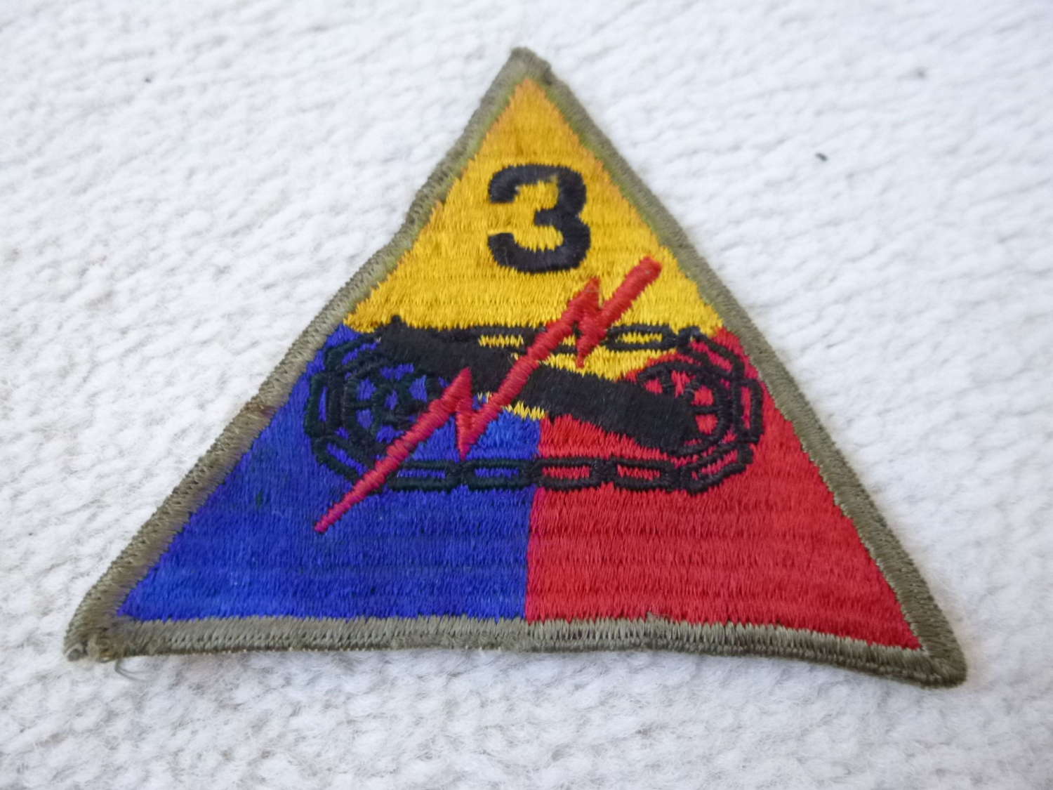US army 3rd armoured division patches