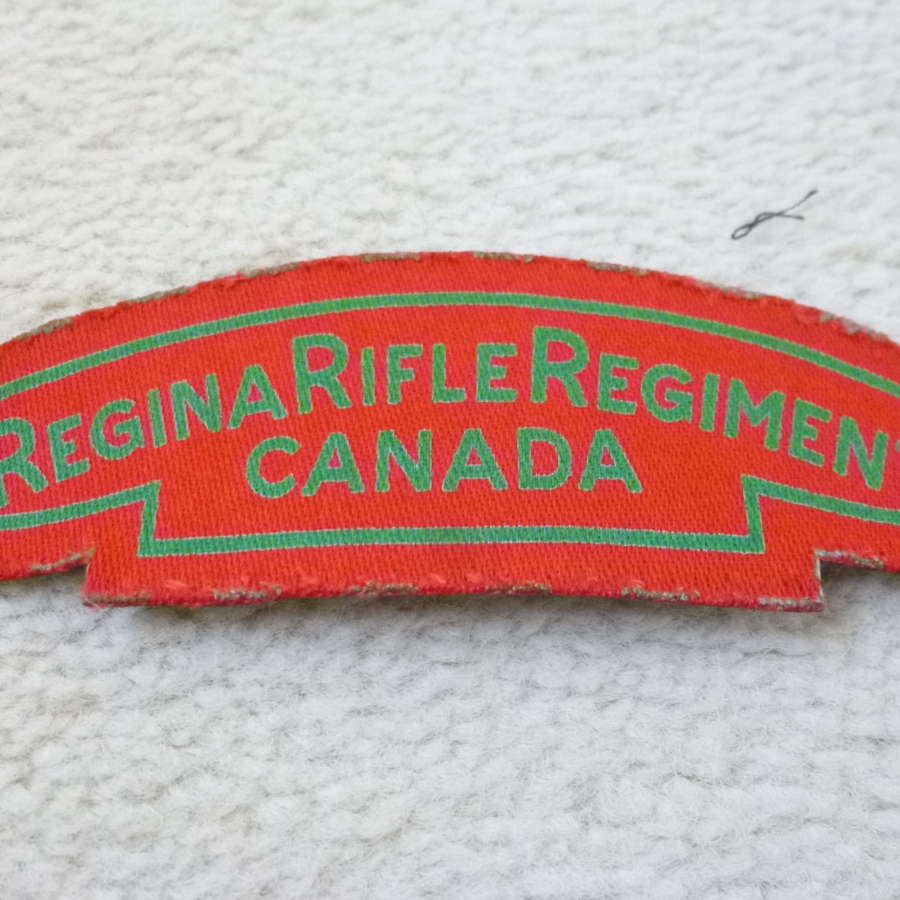 Canadian Regina Rifles Regiment shoulder title