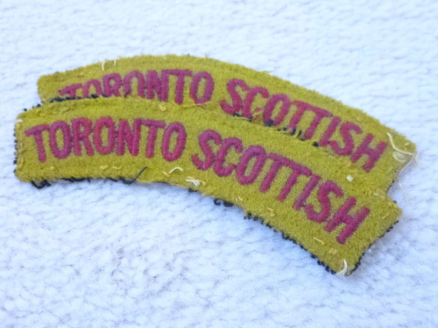 Canadian Toronto Scottish regimental shoulder titles