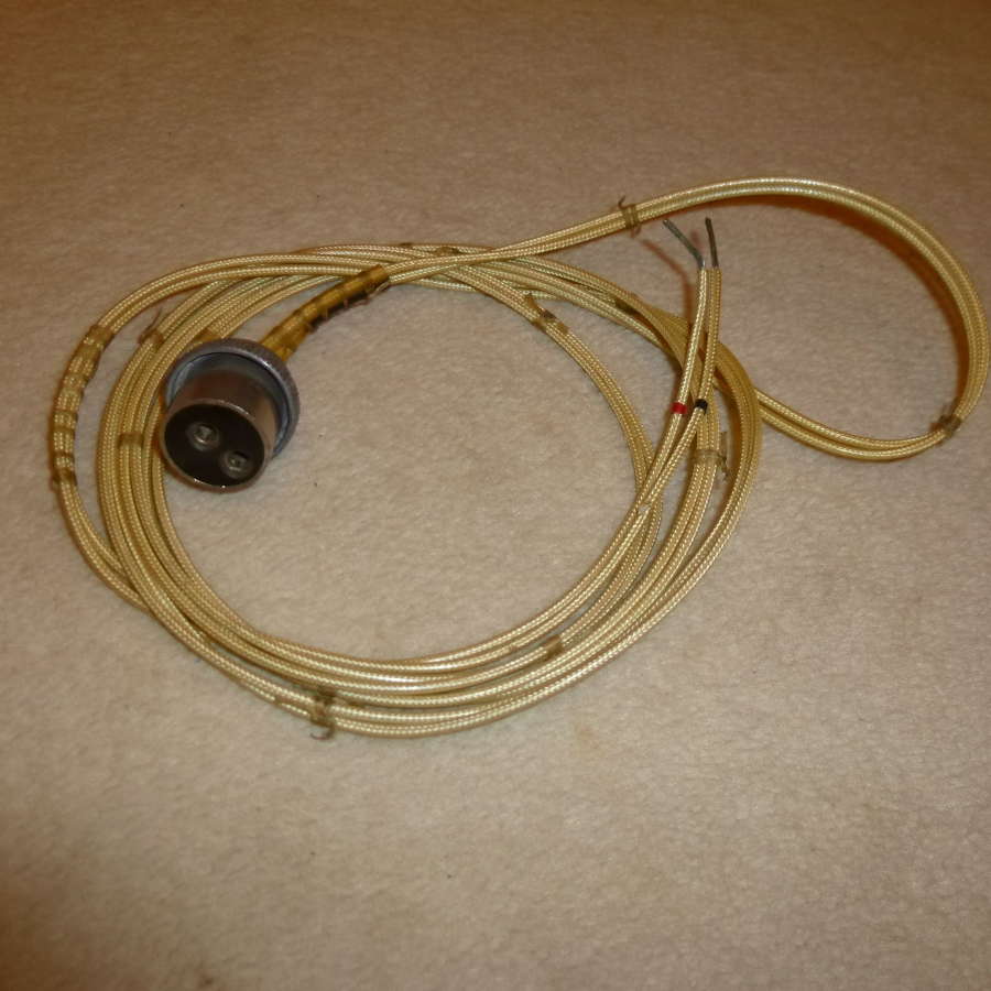 US Air Force command set two pin plug and cable