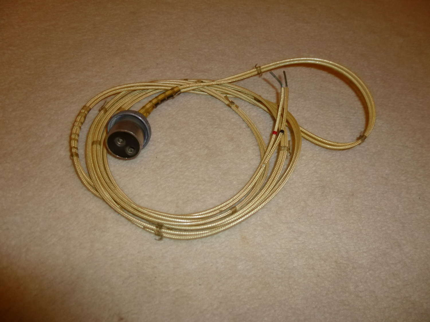 US Air Force command set two pin plug and cable