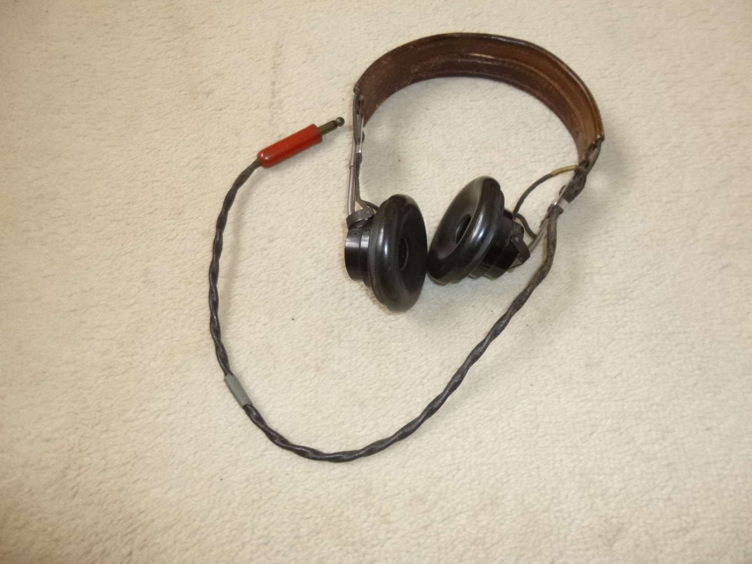 US Air Force HS-33 headset