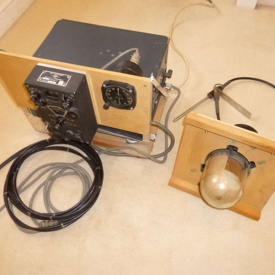 Complete US Air Force AN/ARN-6 radio compass
