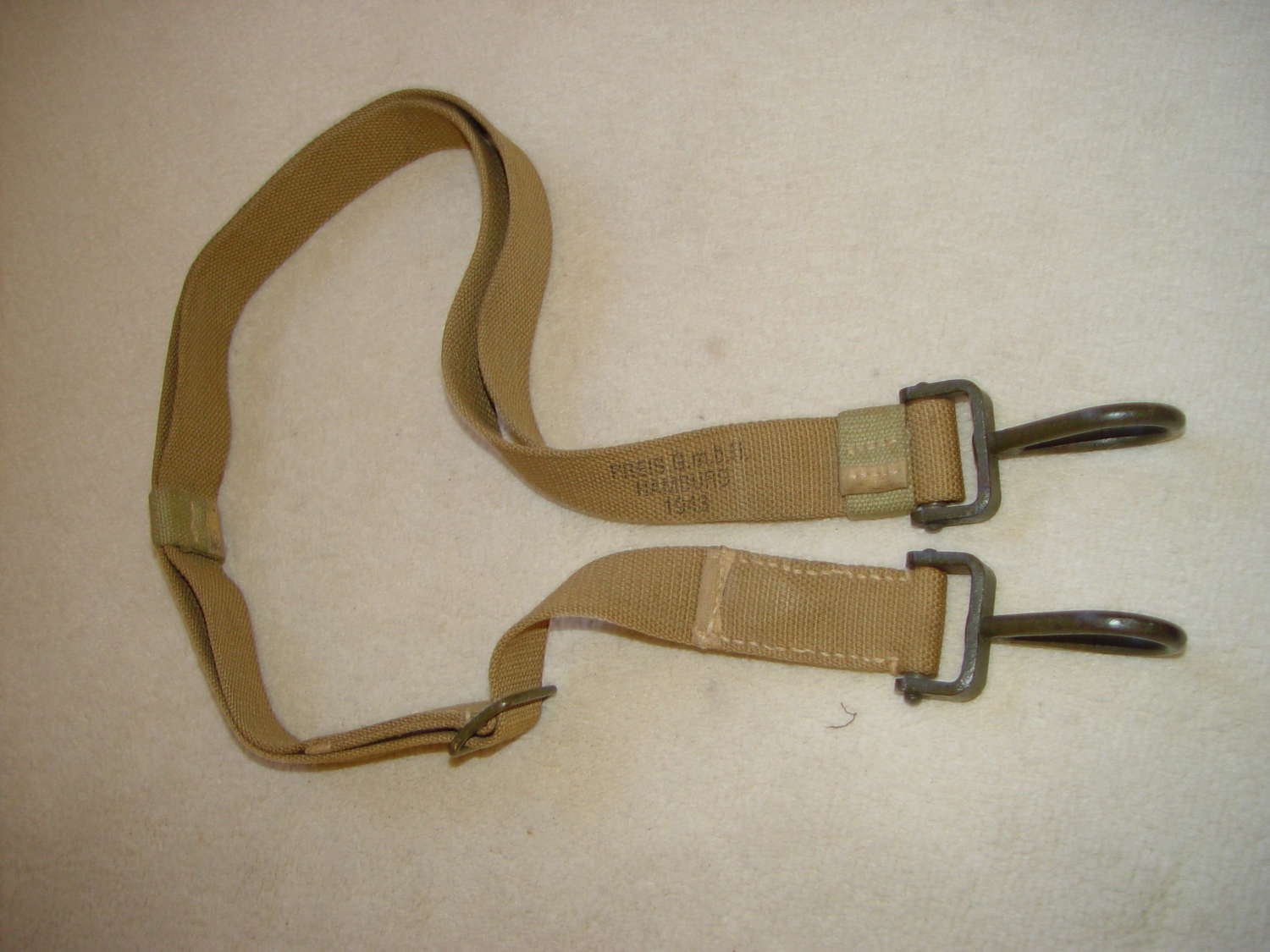Wehrmacht/Portuguese MG ammo carrying strap